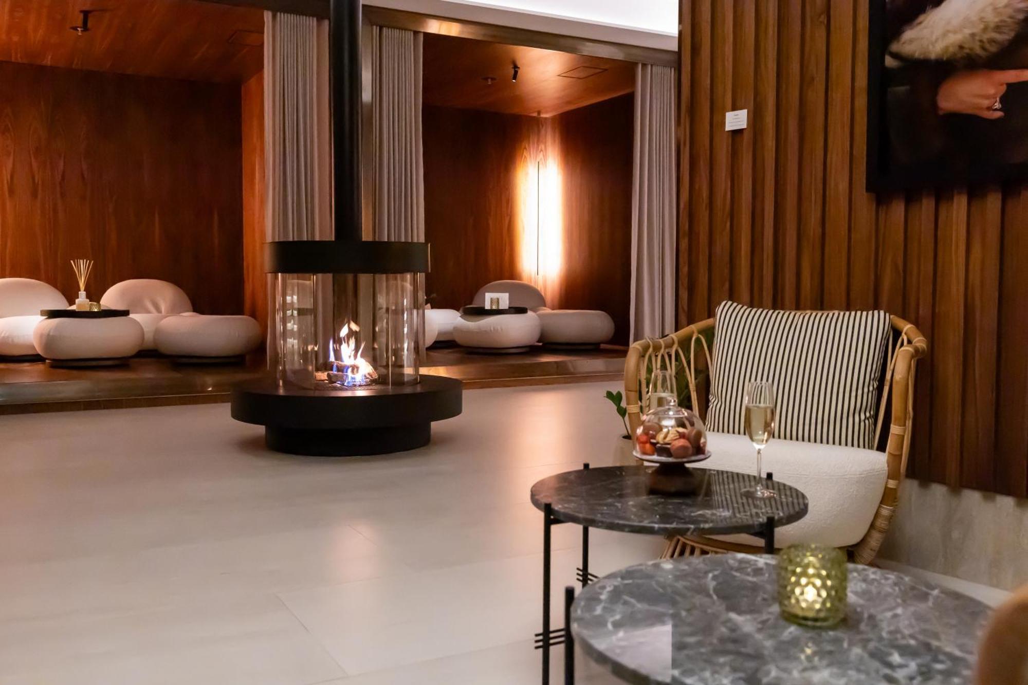 Iceland Parliament Hotel, Curio Collection By Hilton Reykjavik Luaran gambar