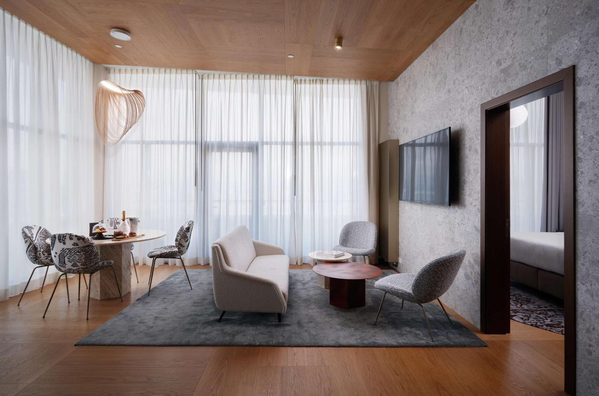 Iceland Parliament Hotel, Curio Collection By Hilton Reykjavik Luaran gambar